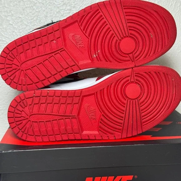 Nike Air Jordan 1 OG NRG Homage to Home Mens Sneakers Size 6.5 - Picture 12 of 16